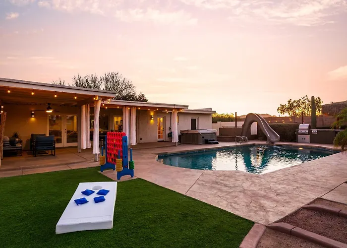Pickleball In Paradise- 6 Bedrooms Pool Arcade Putting Sportspickleballvolleyball Holiday home *