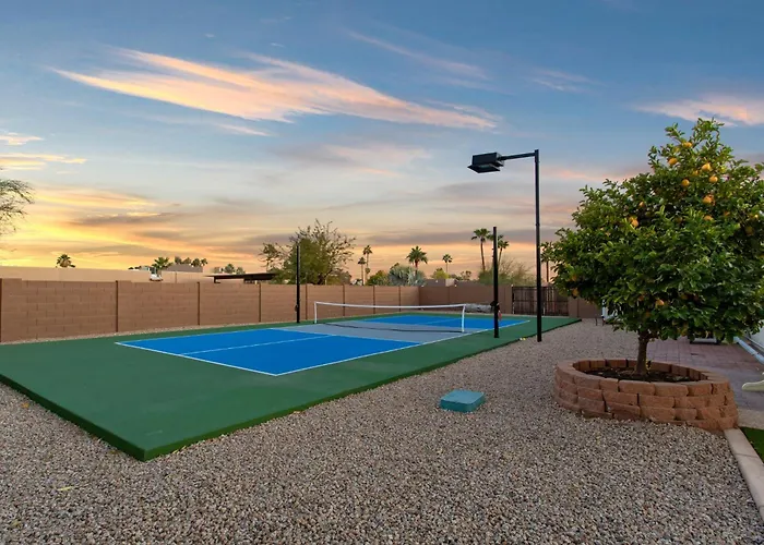 Pickleball In Paradise- 6 Bedrooms Pool Arcade Putting Sportspickleballvolleyball