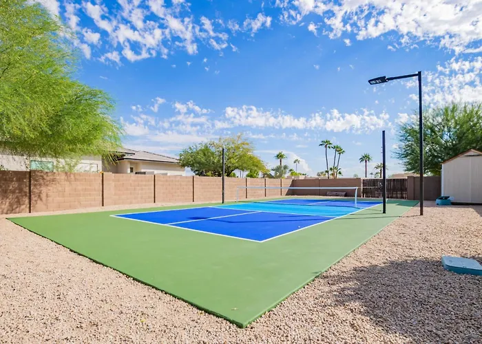 Holiday home Pickleball In Paradise- 6 Bedrooms Pool Arcade Putting Sportspickleballvolleyball *