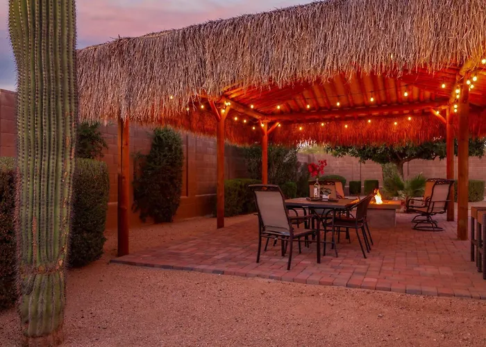 Holiday home Pickleball In Paradise- 6 Bedrooms Pool Arcade Putting Sportspickleballvolleyball Scottsdale
