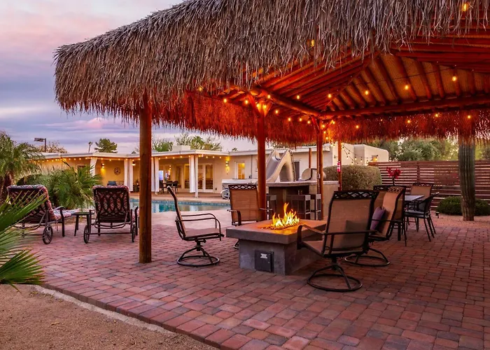 Pickleball In Paradise- 6 Bedrooms Pool Arcade Putting Sportspickleballvolleyball Holiday home *