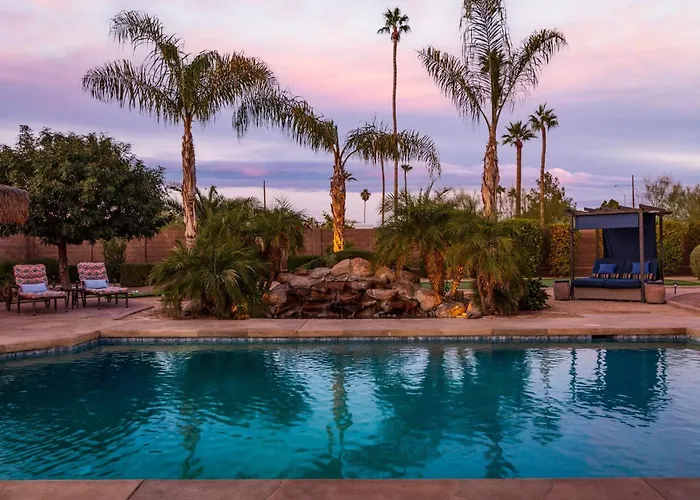 Pickleball In Paradise- 6 Bedrooms Pool Arcade Putting Sportspickleballvolleyball Scottsdale