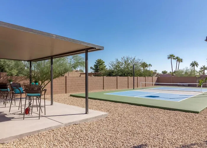 Holiday home Pickleball In Paradise- 6 Bedrooms Pool Arcade Putting Sportspickleballvolleyball *